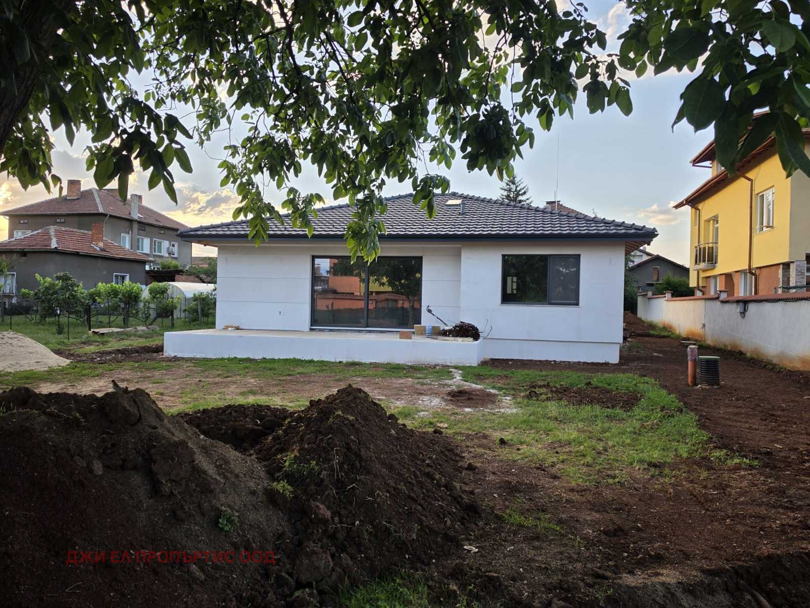 Продава КЪЩА, гр. София, гр. Нови Искър, снимка 15 - Къщи - 54975759