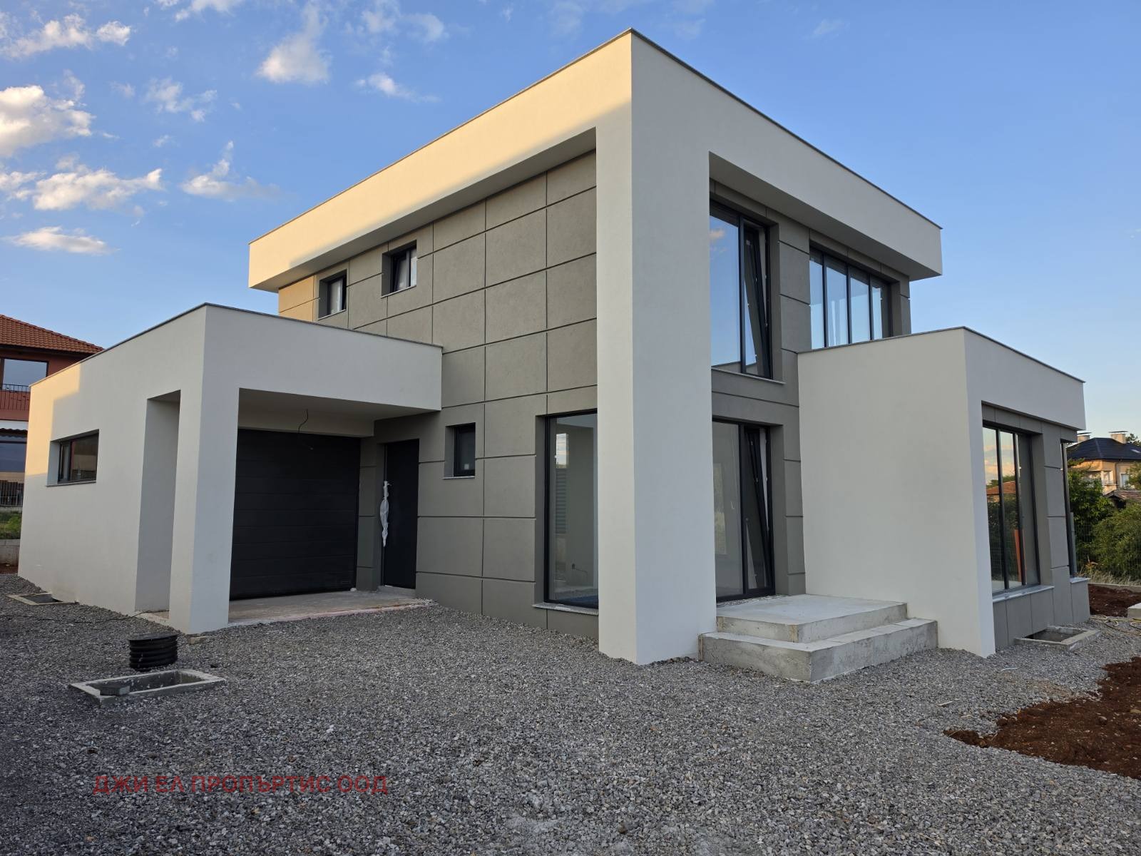 Продава КЪЩА, гр. София, гр. Нови Искър, снимка 13 - Къщи - 54975759
