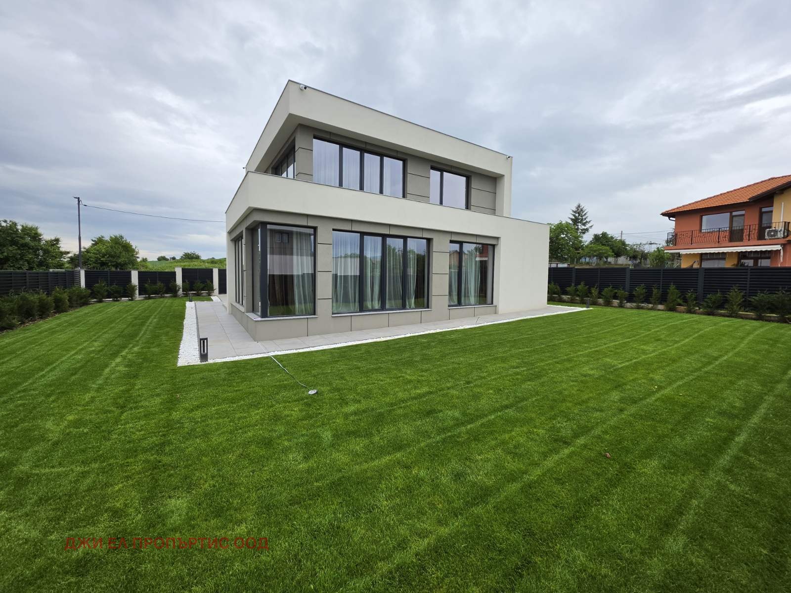 Продава КЪЩА, гр. София, гр. Нови Искър, снимка 8 - Къщи - 54975759