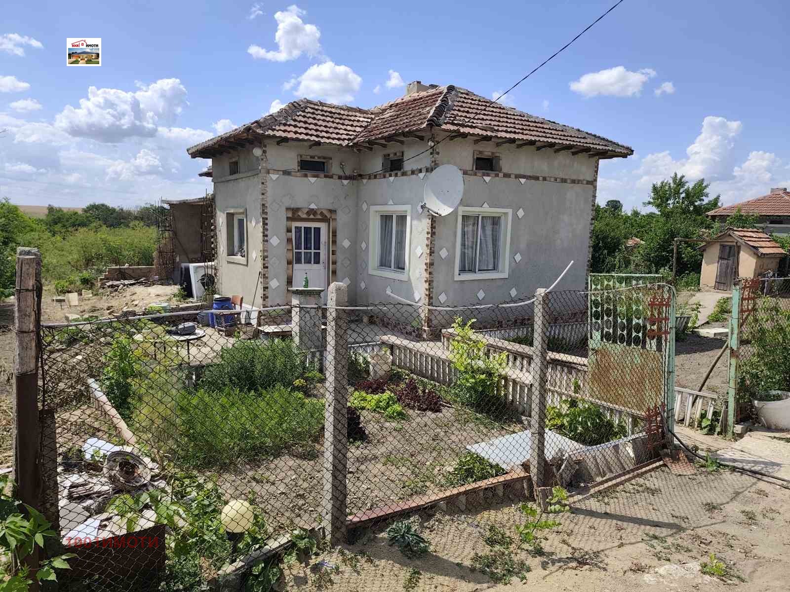 Продава КЪЩА, с. Ломница, област Добрич, снимка 3 - Къщи - 55200680