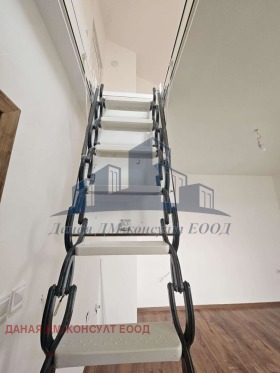 Maisonnette Tsentar, Sjumen 1
