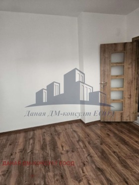 Maisonnette Tsentar, Sjumen 5