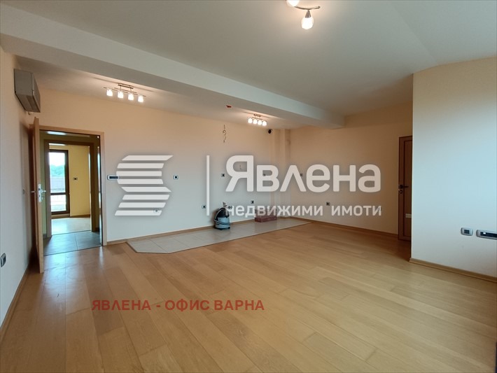 Продава 3-СТАЕН, гр. Варна, Галата, снимка 2 - Aпартаменти - 48578438