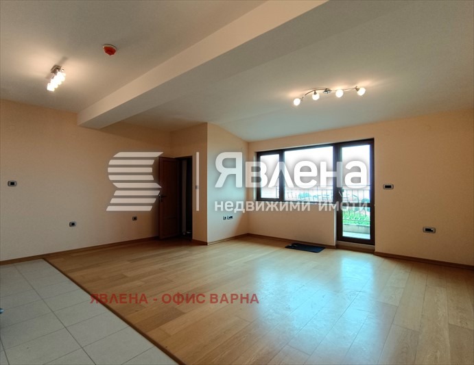 Продава 3-СТАЕН, гр. Варна, Галата, снимка 1 - Aпартаменти - 48578438