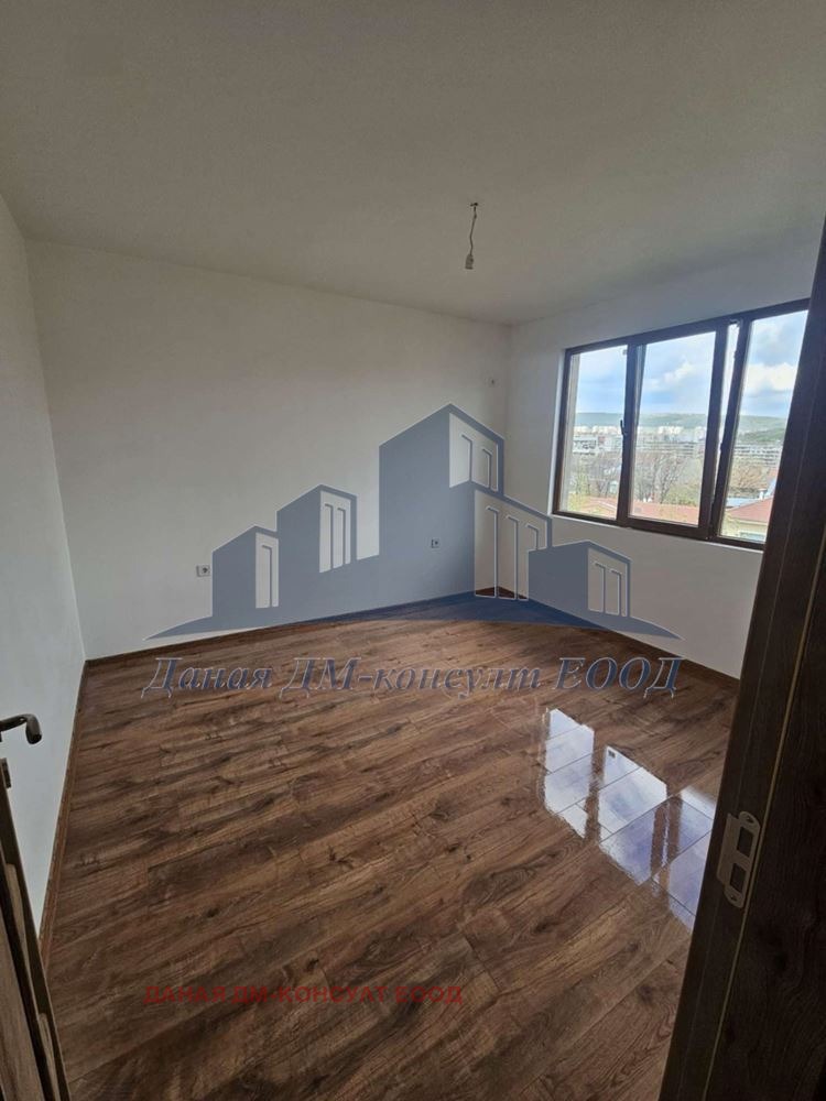 Na prodej  Mezonet Šumen , Centar , 88 m2 | 86844887 - obraz [4]