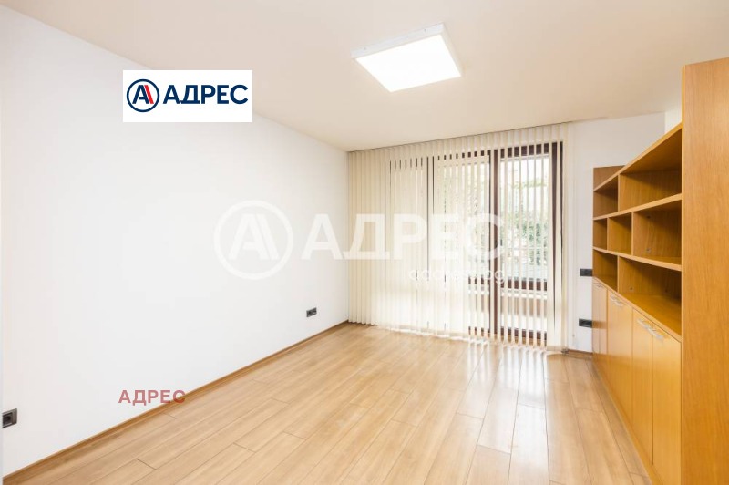 Продава ОФИС, гр. Варна, м-т Салтанат, снимка 12 - Офиси - 52443544