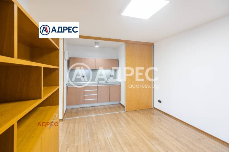 Продава ОФИС, гр. Варна, м-т Салтанат, снимка 13 - Офиси - 52443544