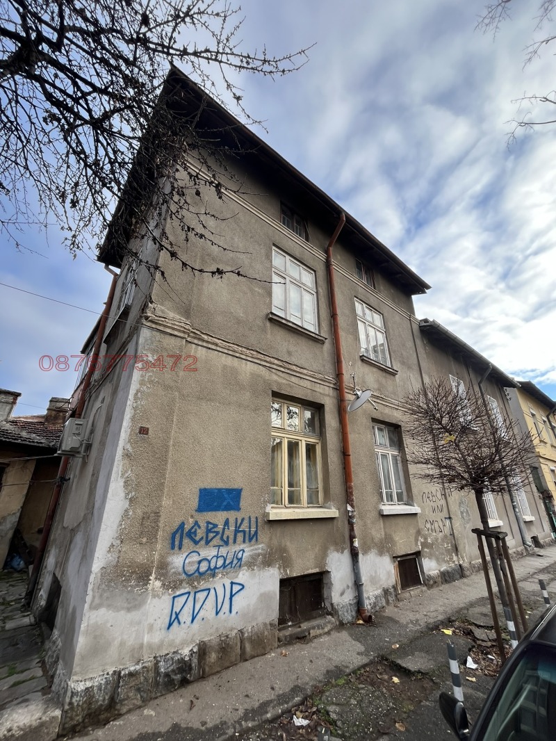 Продава 2-СТАЕН, гр. София, Център