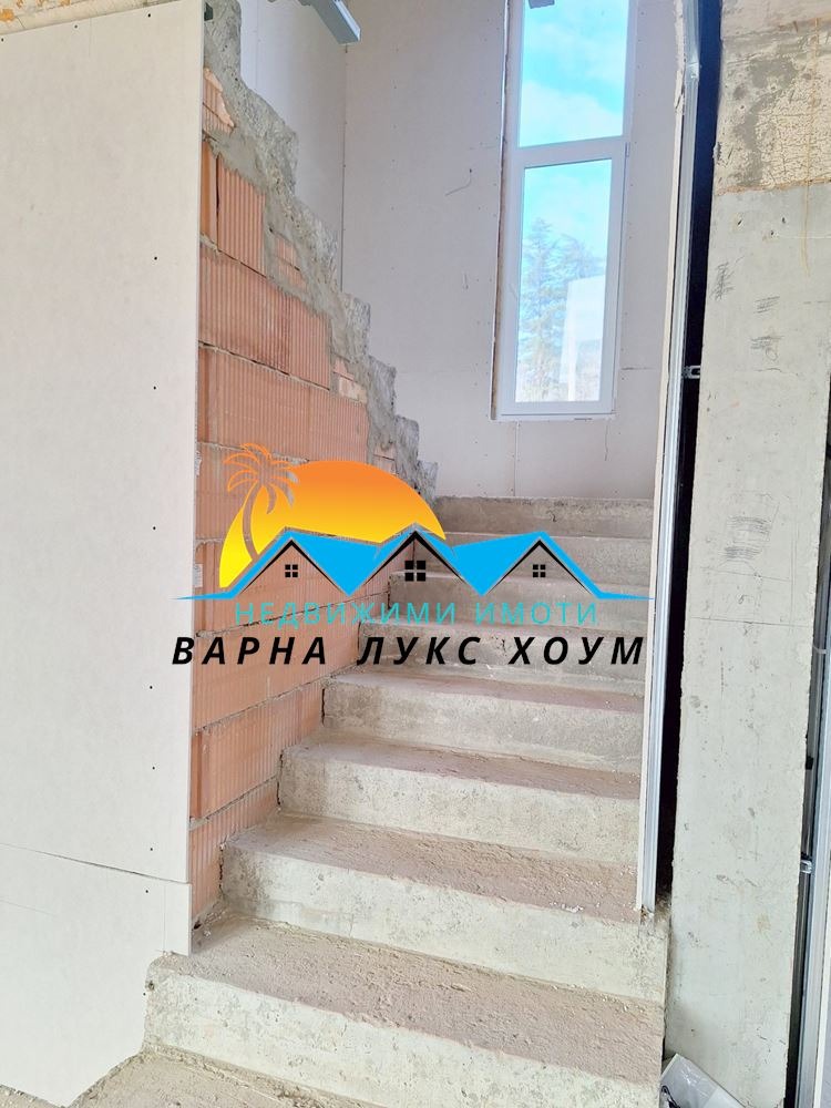 Продава  Къща град Варна , м-т Боровец - юг , 200 кв.м | 35621256 - изображение [5]