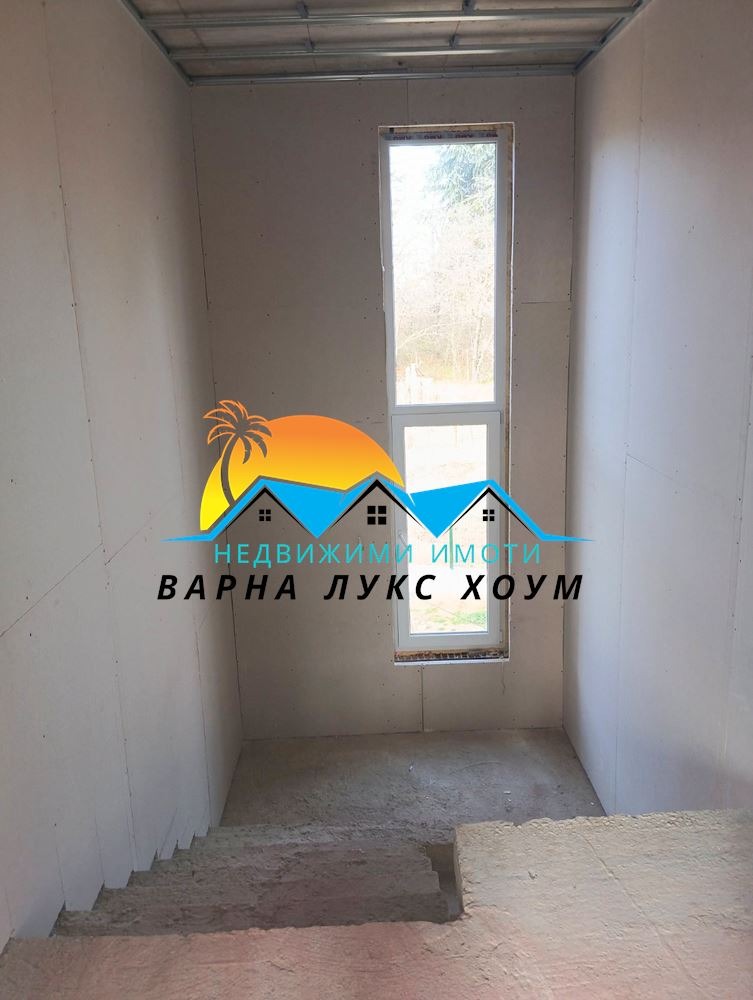 Продава  Къща град Варна , м-т Боровец - юг , 200 кв.м | 35621256 - изображение [6]