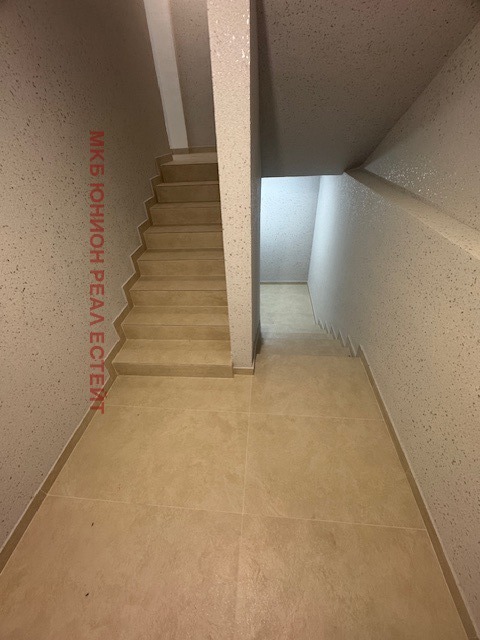 À venda  Casa região Burgas , Karnobat , 181 m² | 41282584 - imagem [2]
