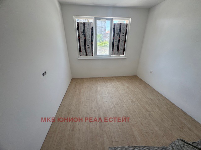 À venda  Casa região Burgas , Karnobat , 181 m² | 41282584 - imagem [6]
