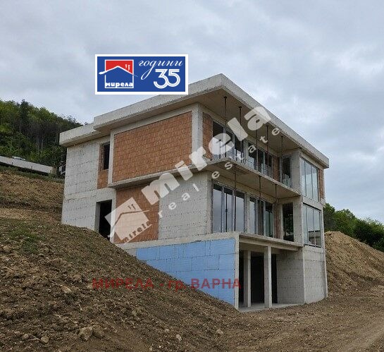 Продава КЪЩА, гр. Варна, м-т Сотира