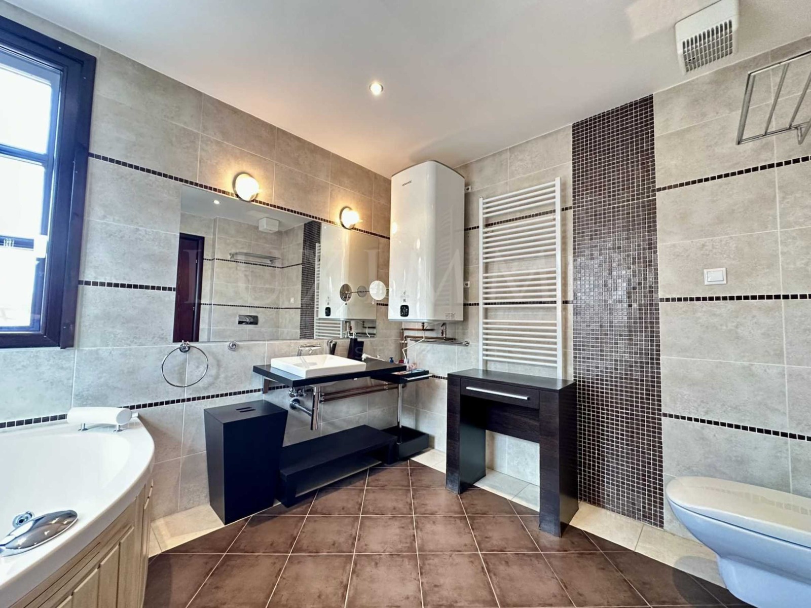 Продава 4-СТАЕН, гр. Банско, област Благоевград, снимка 17 - Апартаменти - 55010774