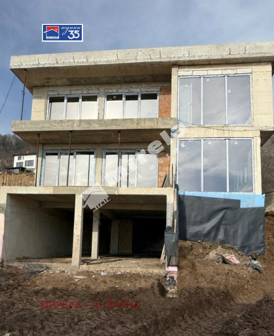 Продава КЪЩА, гр. Варна, м-т Сотира, снимка 6 - Къщи - 54513178