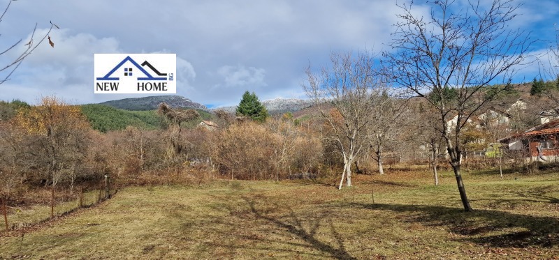 Продава ПАРЦЕЛ в област София, с. Букоровци - 860 кв.м / 17 200 € » 33 640.28 лв., НЮХОУМБГ