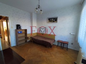 3 Schlafzimmer Bazar Lewski, Warna 11