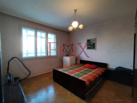 3 Schlafzimmer Bazar Lewski, Warna 9