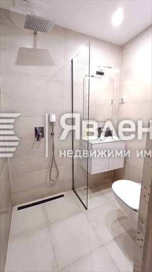 Продава МНОГОСТАЕН, гр. София, Център, снимка 8 - Aпартаменти - 47466303