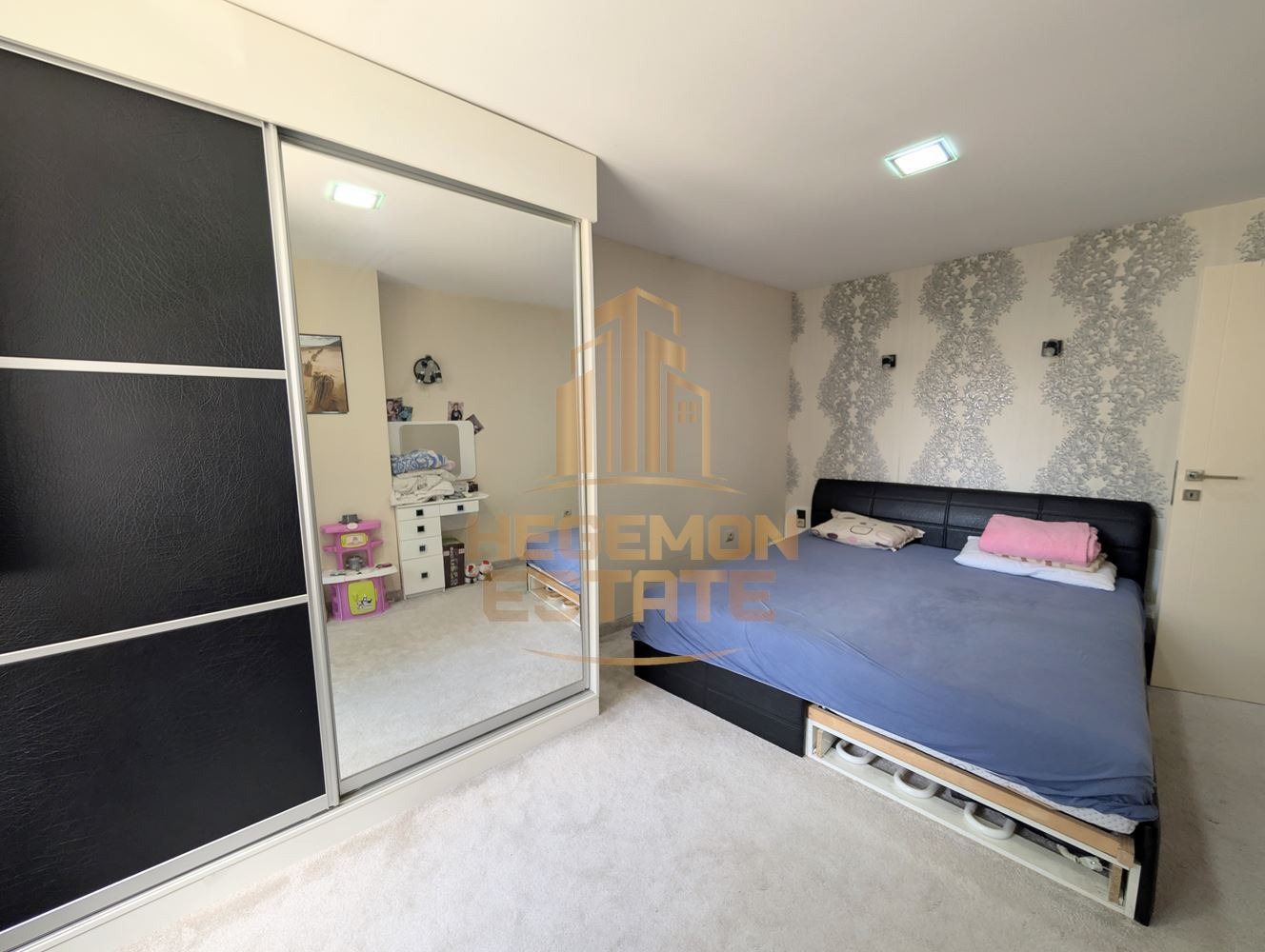 Продава 3-СТАЕН, гр. Варна, Погреби, снимка 4 - Апартаменти - 54253723