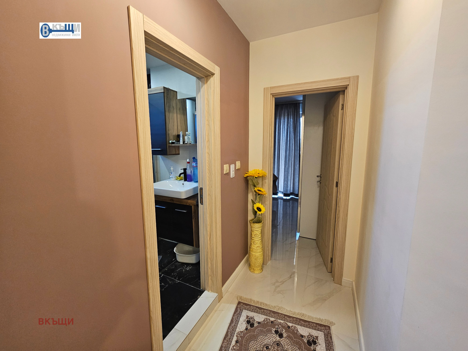 Продава 3-СТАЕН, гр. Велико Търново, Център, снимка 7 - Апартаменти - 54626444