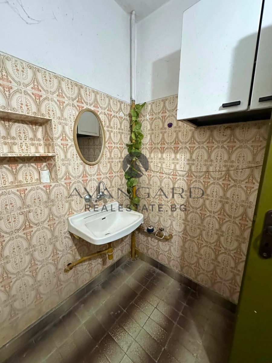 Продава МНОГОСТАЕН, гр. Пловдив, Център, снимка 8 - Апартаменти - 55610890