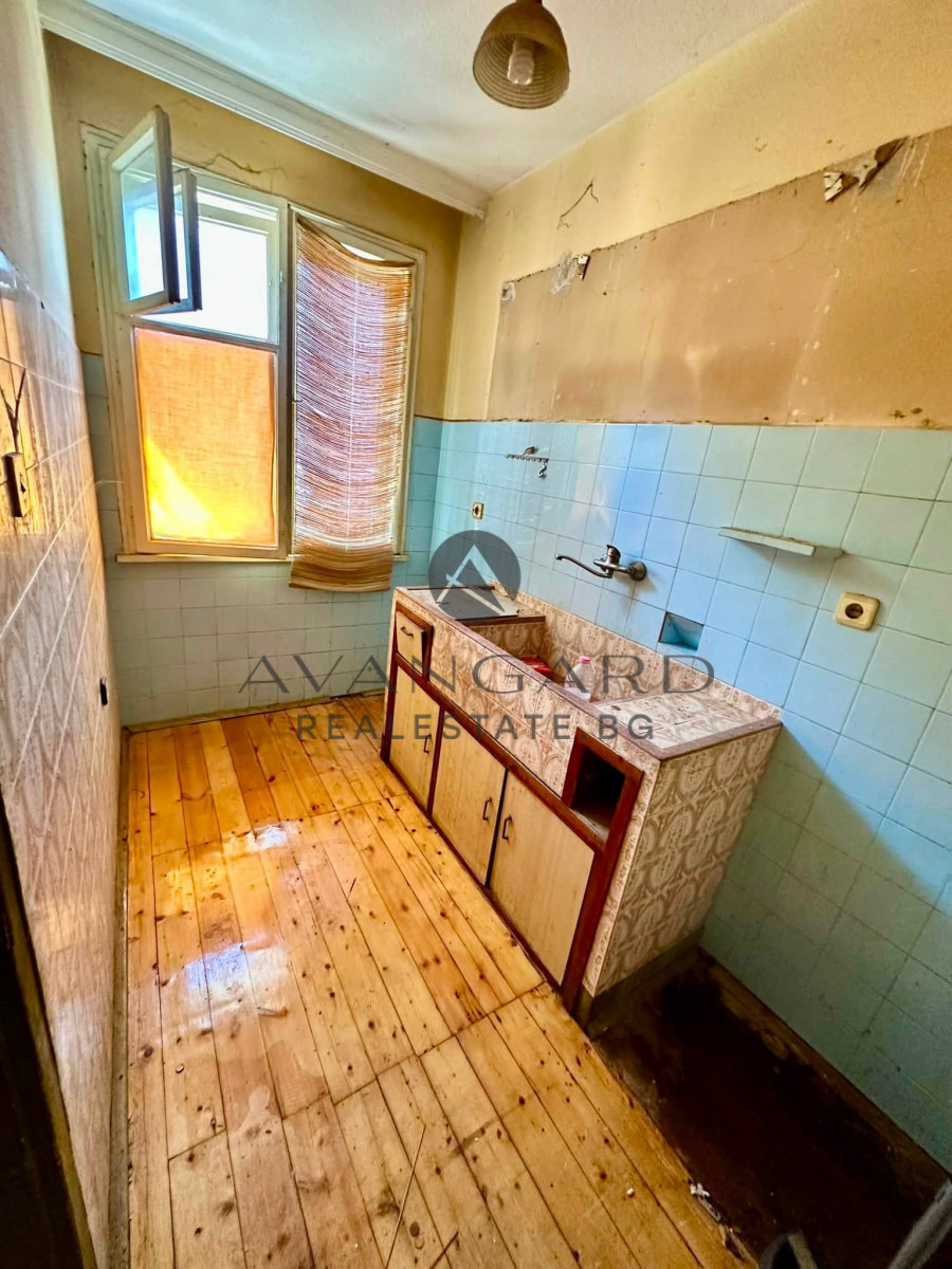 Продава МНОГОСТАЕН, гр. Пловдив, Център, снимка 6 - Апартаменти - 55610890