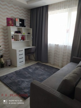 2 Schlafzimmer Briz, Warna 8