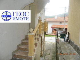 Piso de la casa Star tsentar, Smolyan 2