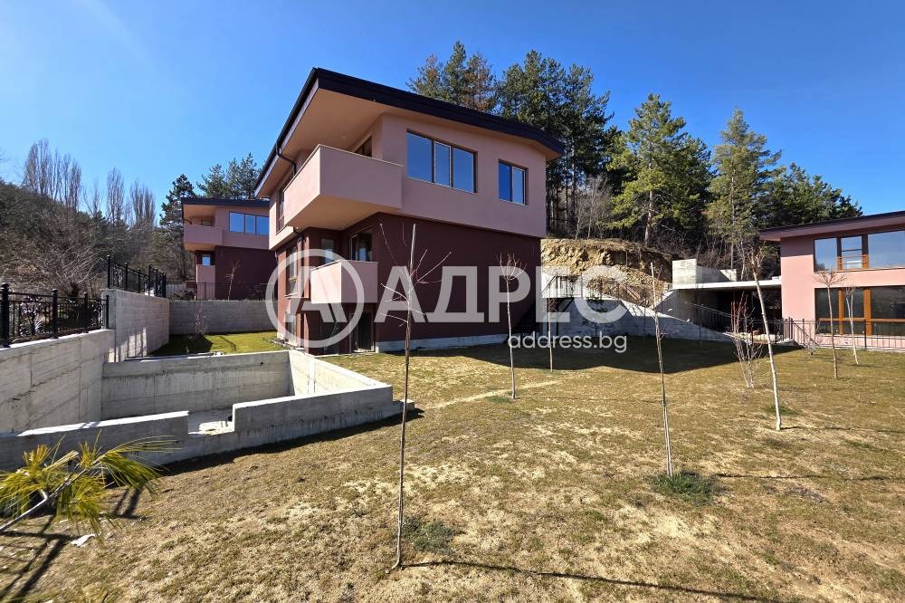 Продава КЪЩА, гр. София, с. Панчарево