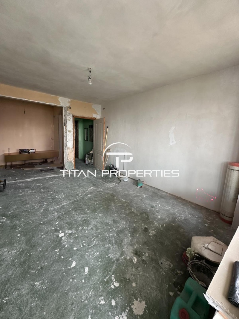 De vânzare  1 dormitor Burgas , Zornița , 52 mp | 60685019 - imagine [7]