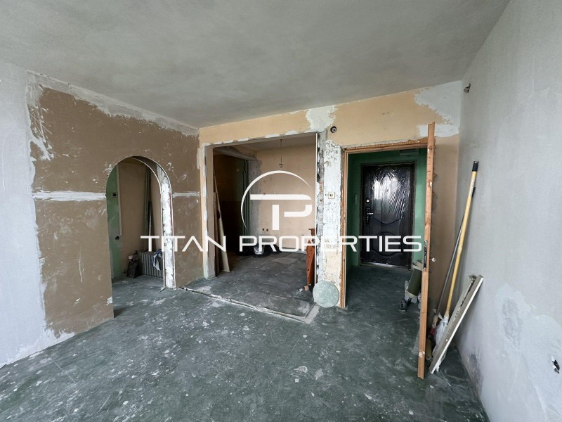 De vânzare  1 dormitor Burgas , Zornița , 52 mp | 60685019 - imagine [4]