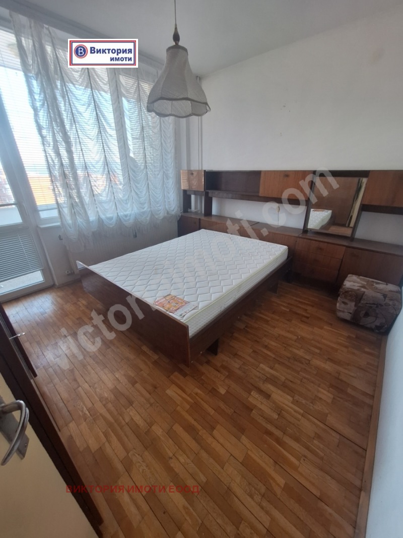 Продава 3-СТАЕН, гр. Велико Търново, Колю Фичето, снимка 12 - Aпартаменти - 49256001