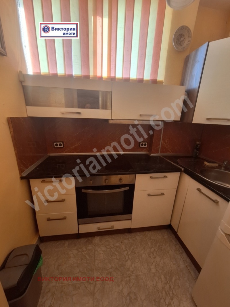 Продава 3-СТАЕН, гр. Велико Търново, Колю Фичето, снимка 11 - Aпартаменти - 49256001