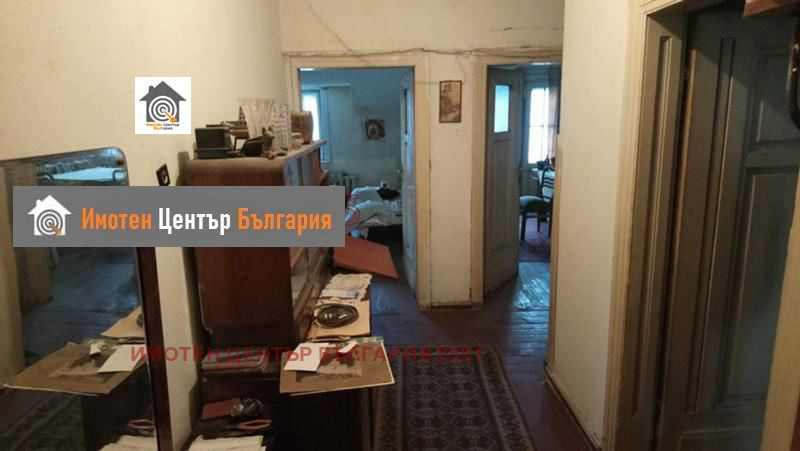 Продава 3-СТАЕН, гр. София, Център, снимка 5 - Апартаменти - 54642696