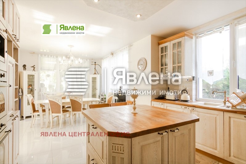 Продава КЪЩА, гр. Банкя, област София-град, снимка 3 - Къщи - 48524389