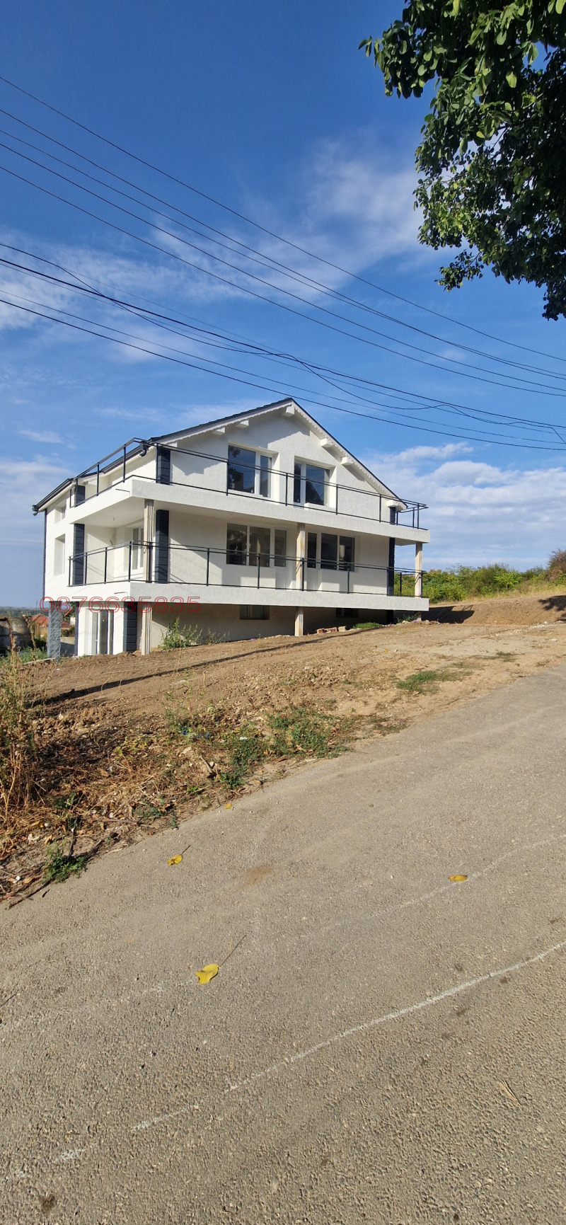 Продава  Къща област Силистра , с. Айдемир , 206 кв.м | 36785868
