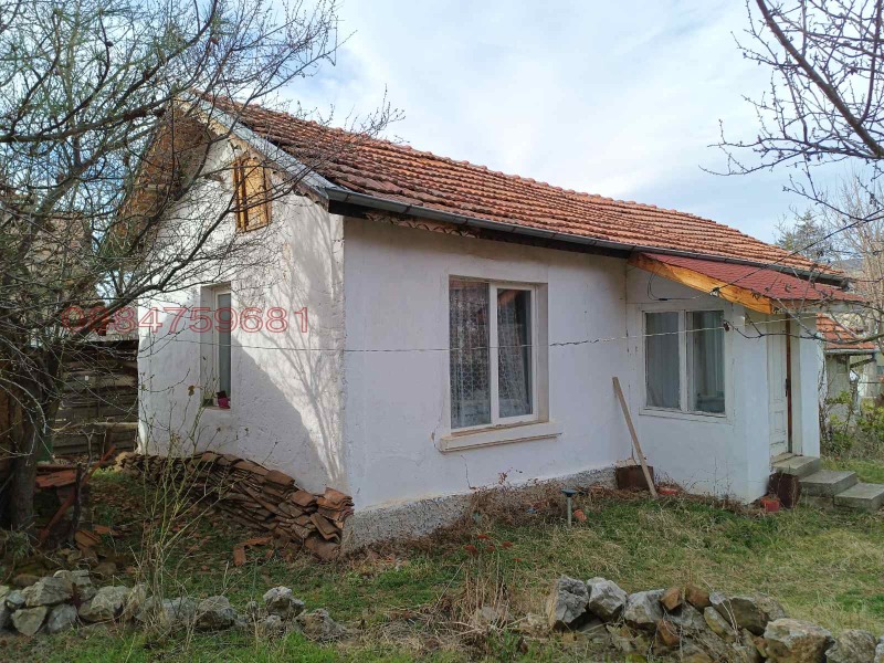 Продава КЪЩА, с. Богьовци, област София област, снимка 2 - Къщи - 52782157