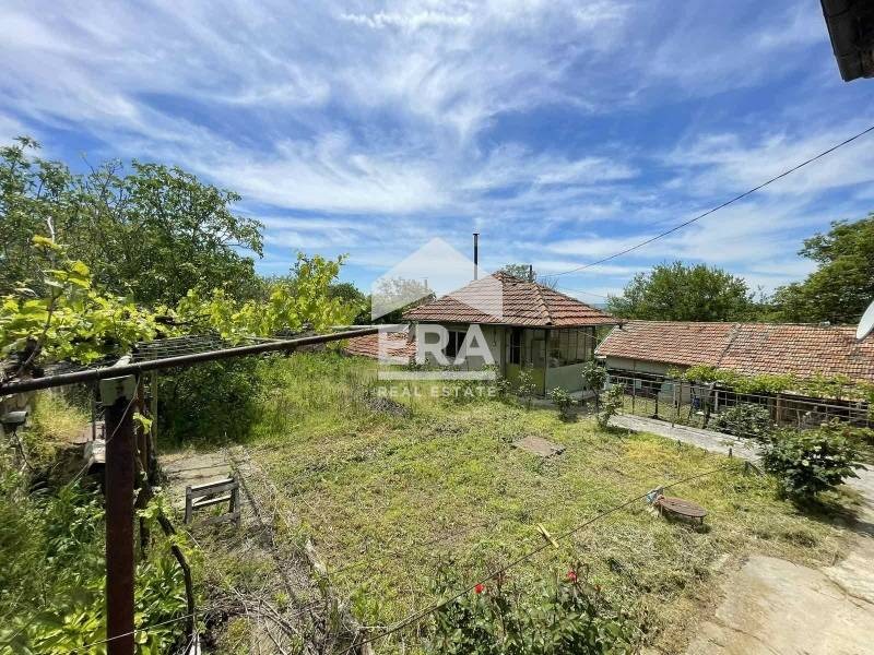 Продава КЪЩА, с. Черковна, област Варна, снимка 2 - Къщи - 55400639