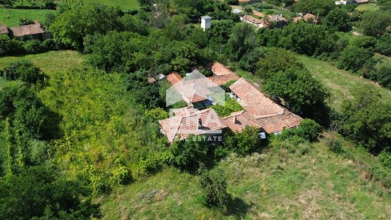 Продава КЪЩА, с. Черковна, област Варна, снимка 17 - Къщи - 55400639