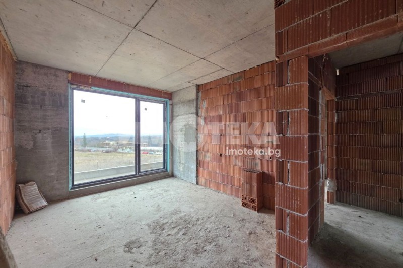 Продава КЪЩА в град София, с. Иваняне - 230 кв.м / 380 000 € » 743 215.40 лв., ИМОТЕКА