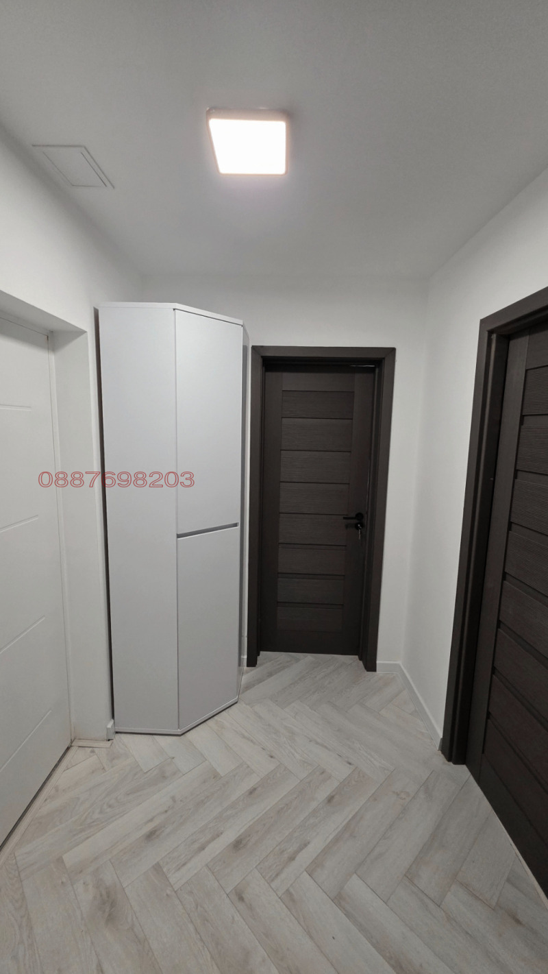 Продава  2-стаен град Перник , Изток , 62 кв.м | 69872195 - изображение [13]