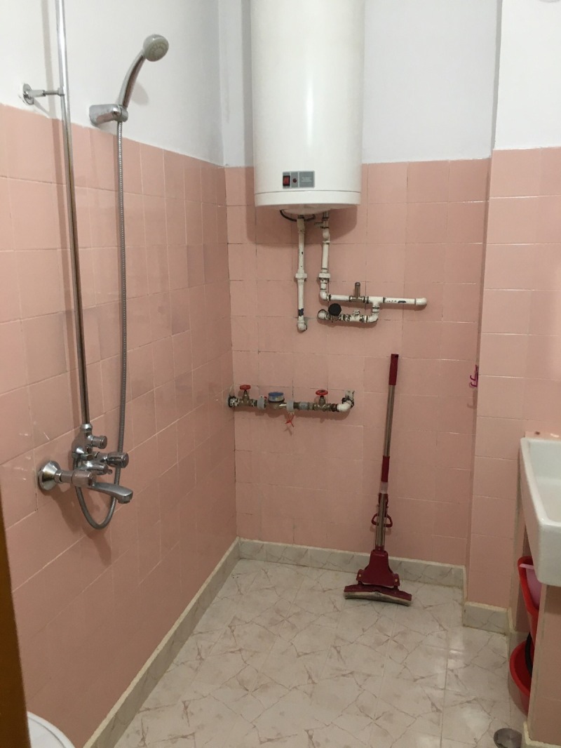 Eladó  3 hálószobás Veliko Tarnovo , Centar , 108 négyzetméter | 24447586 - kép [12]