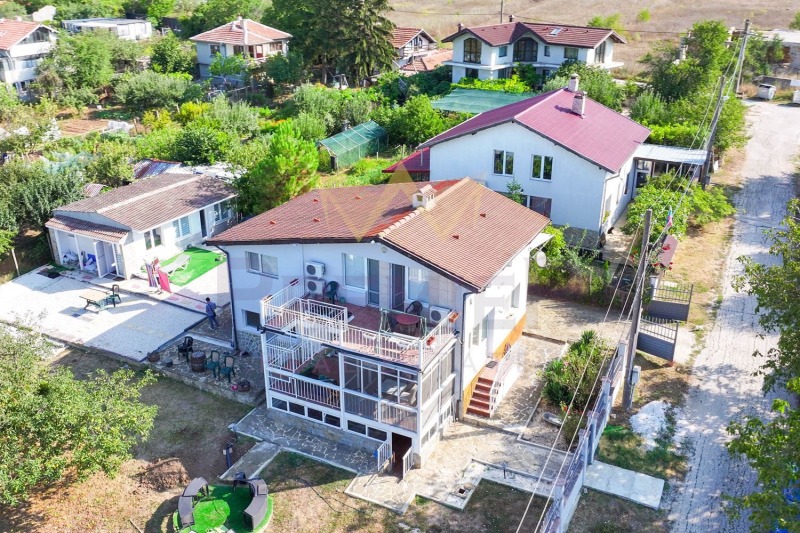 Продава КЪЩА, с. Куманово, област Варна, снимка 1 - Къщи - 47620310