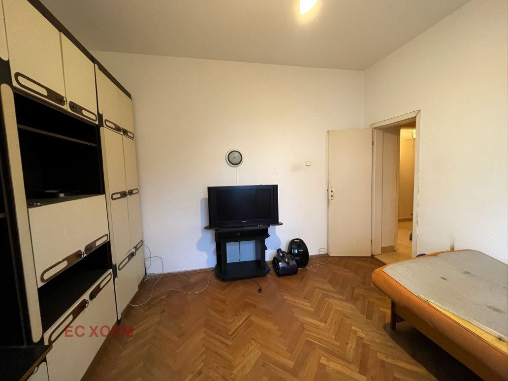 Продава 3-СТАЕН, гр. София, Лагера, снимка 5 - Апартаменти - 56561114