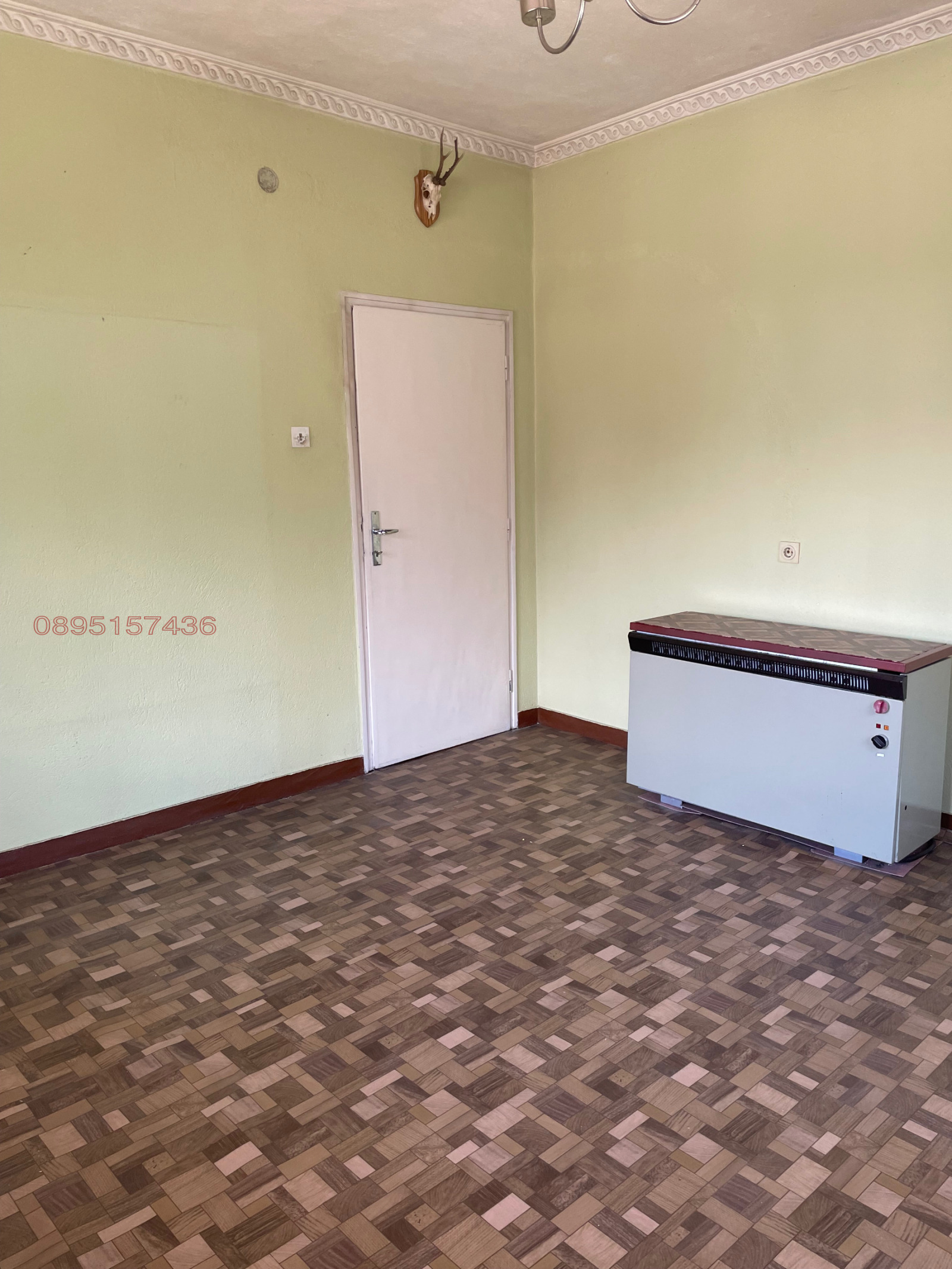 Продава КЪЩА, гр. Чепеларе, област Смолян, снимка 3 - Къщи - 56233147
