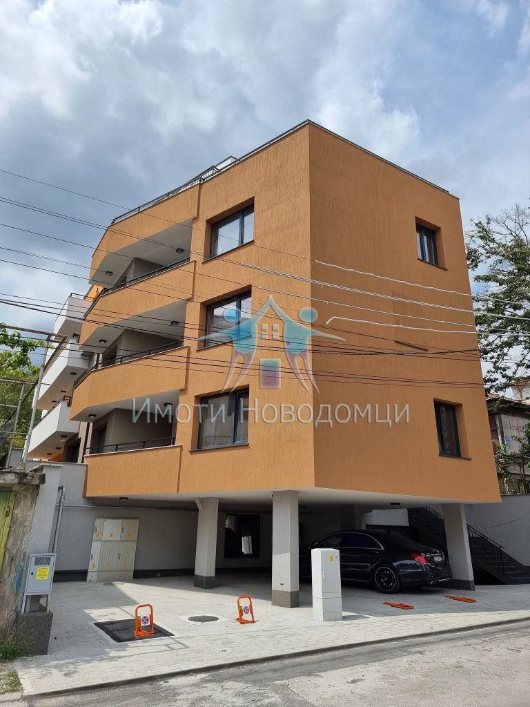 Продава 3-СТАЕН, гр. Шумен, 2-ри корпус, снимка 1 - Aпартаменти - 48879773