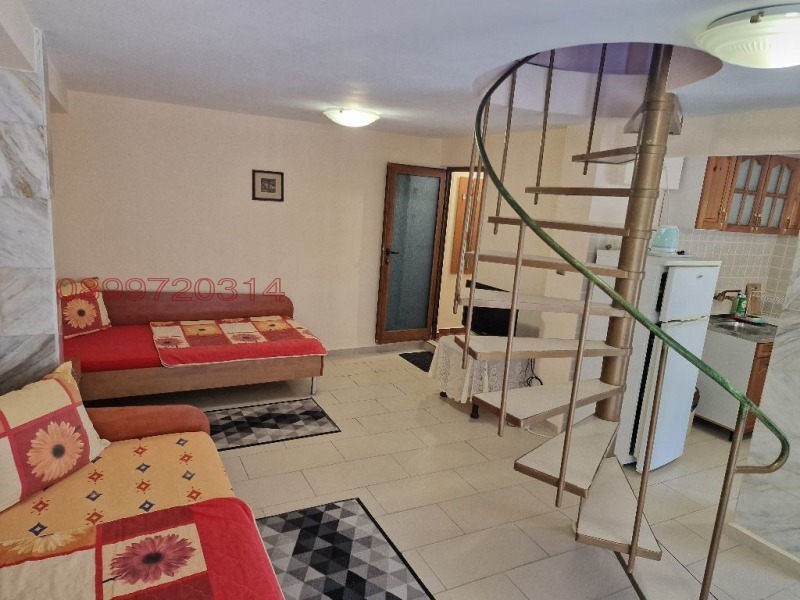 Продава КЪЩА, гр. Поморие, област Бургас, снимка 10 - Къщи - 52770703