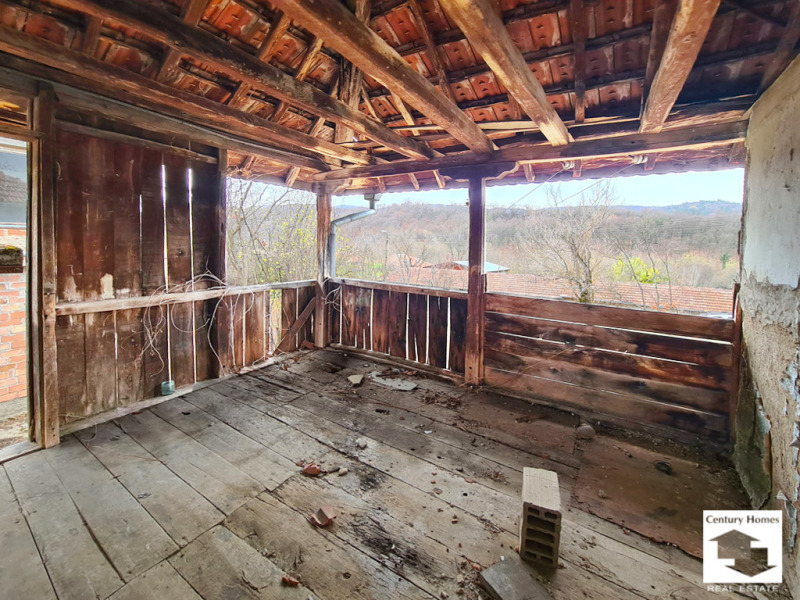 Продава КЪЩА, с. Войнежа, област Велико Търново, снимка 6 - Къщи - 52557035