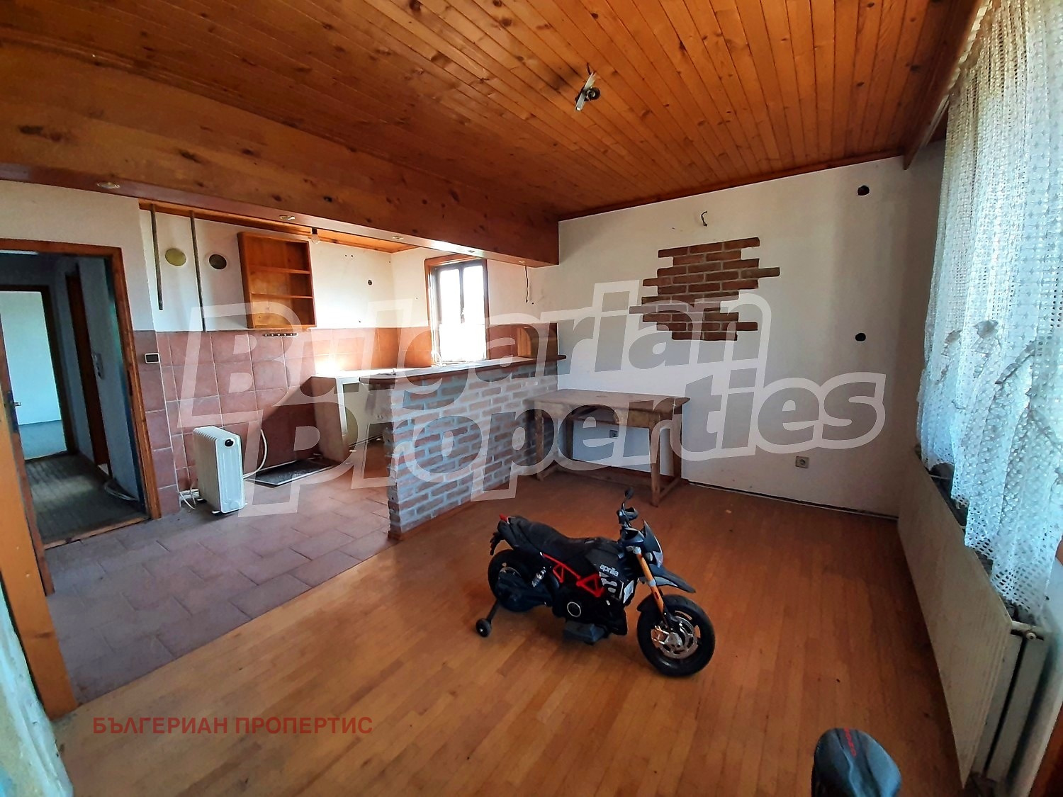 Продава КЪЩА, гр. Стражица, област Велико Търново, снимка 2 - Къщи - 55538926